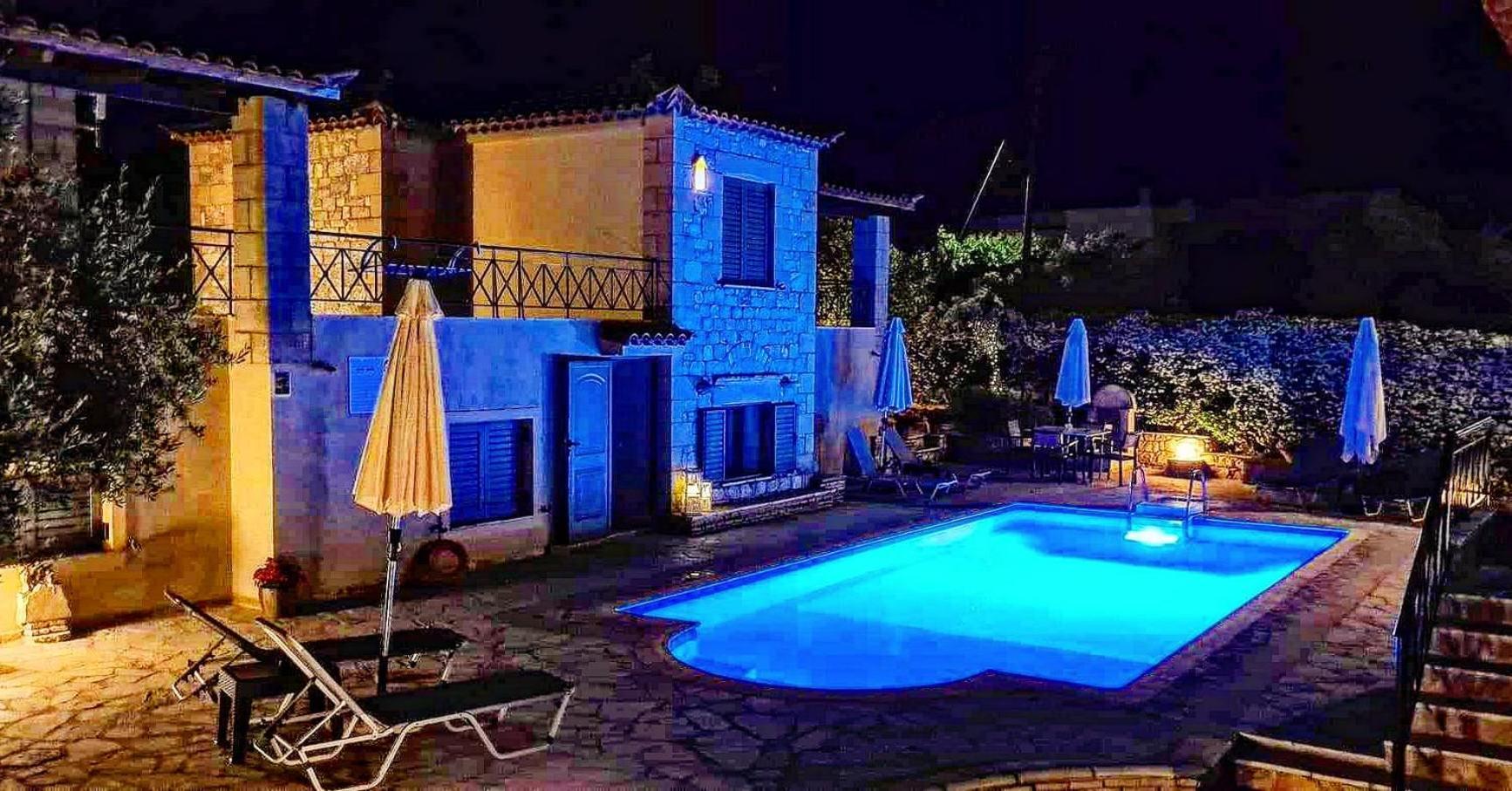 Finikes Apartments 斯陶帕 外观 照片